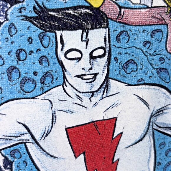 Free Comic Book Day Hero Graphic Atomic Comic Alfred Ring Spun XL - Picture 3 of 10